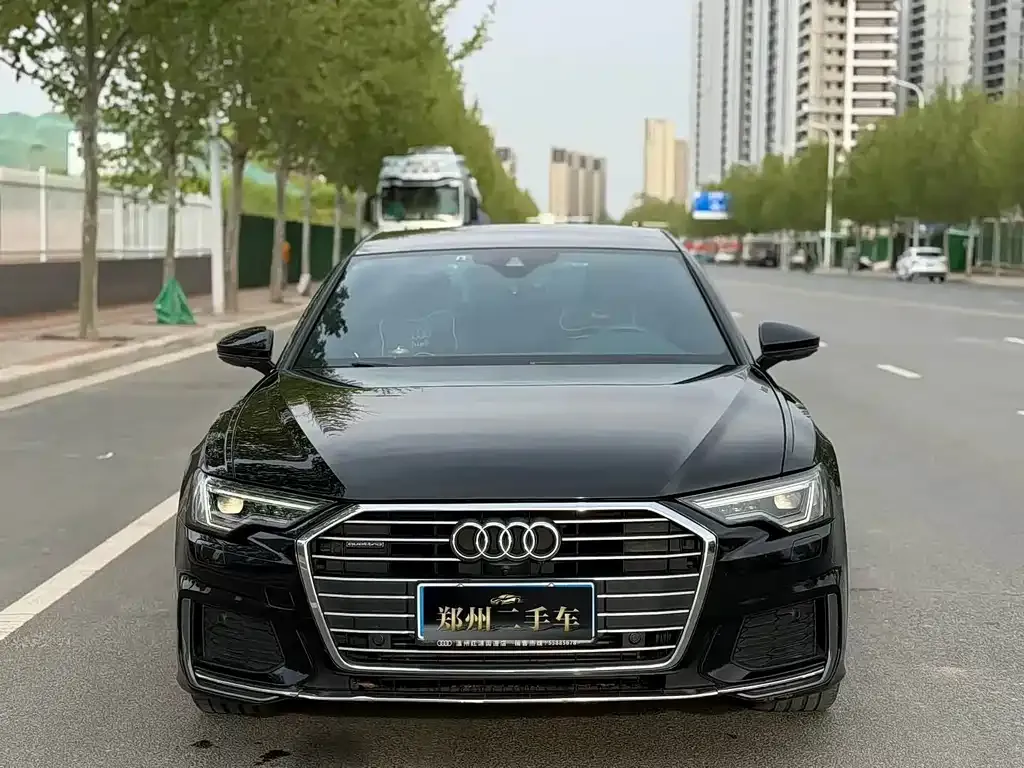 Audi A6L — фото 2