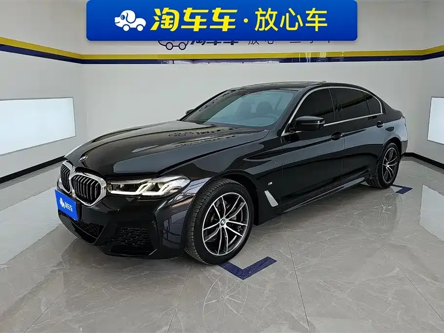 BMW 5 Series — фото 1