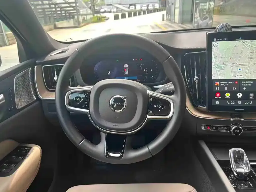 Volvo XC60 2025 из CN, фото 6