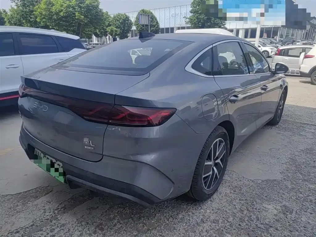 BYD Qin L — фото 3