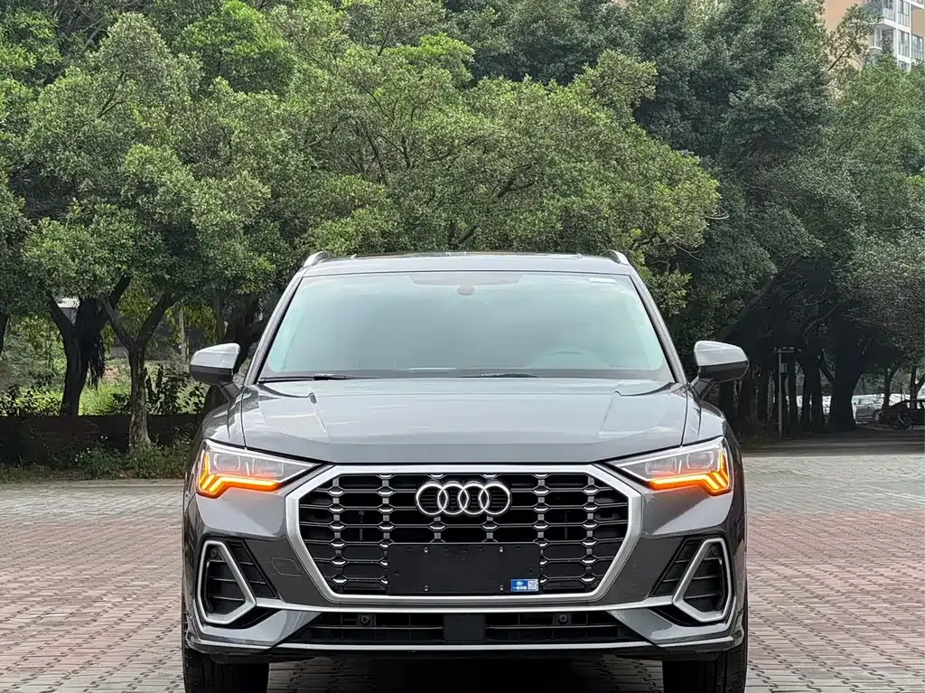 Audi Q3 — фото 6