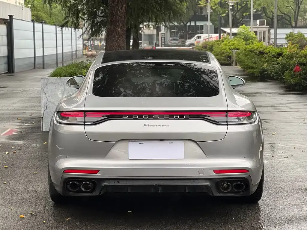 Porsche Panamera — фото 10