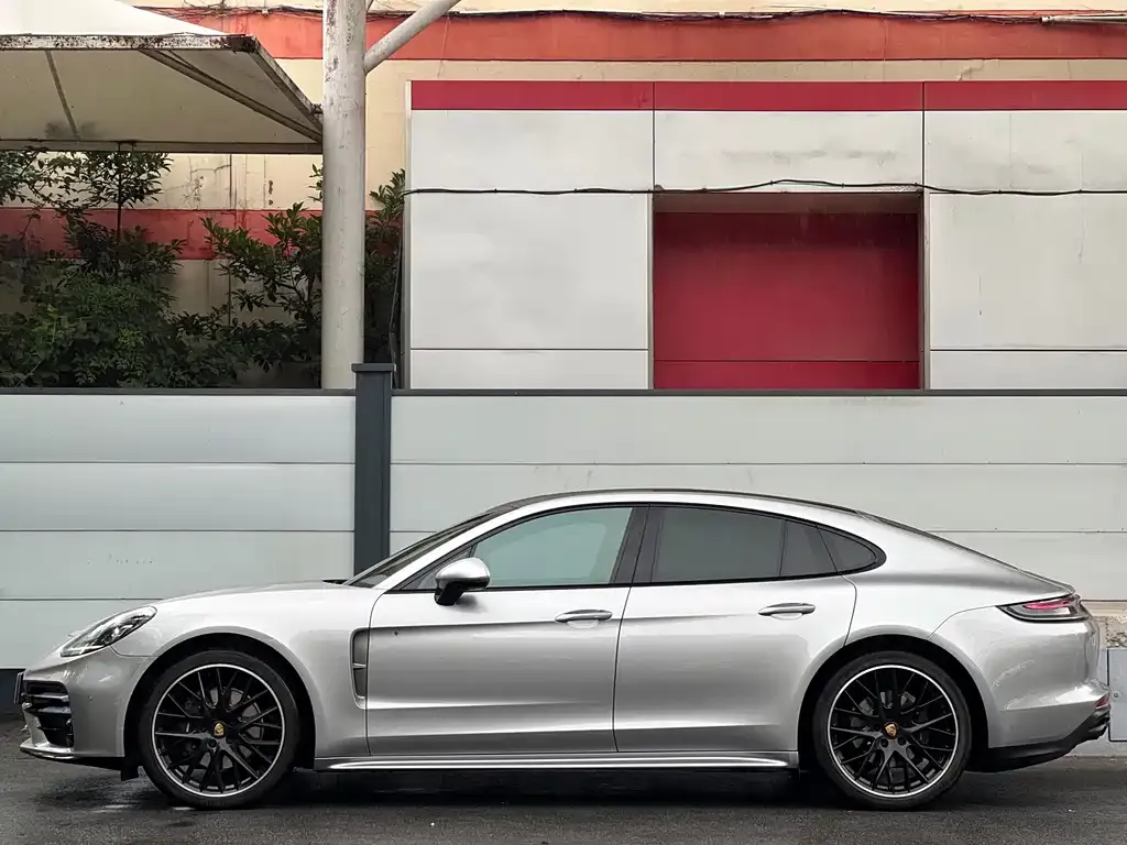 Porsche Panamera — фото 7