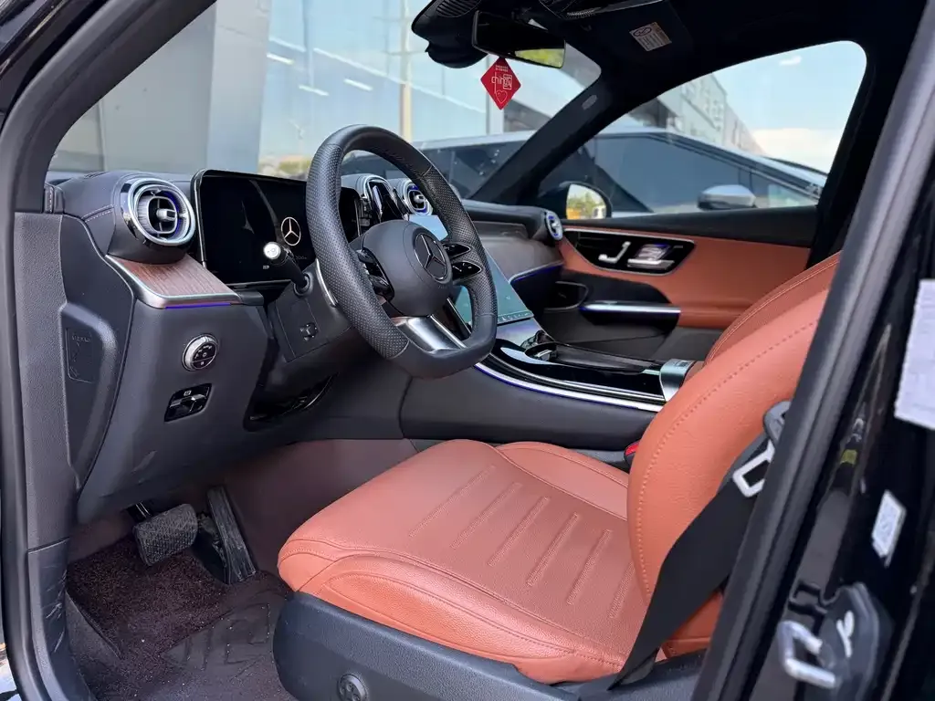Mercedes-Benz GLC 2024 из CN, фото 8
