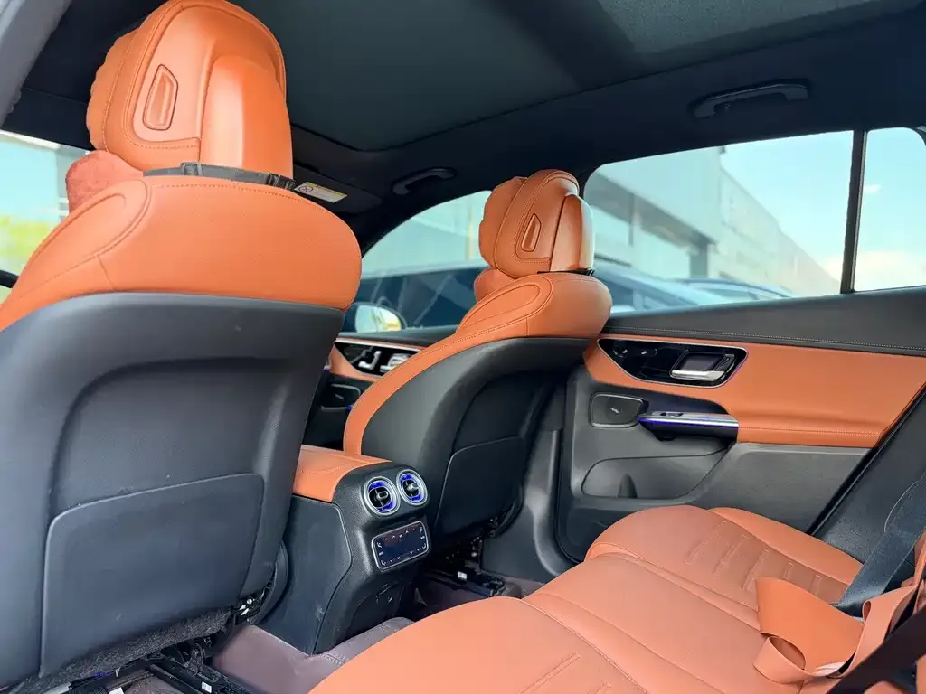 Mercedes-Benz GLC 2024 из CN, фото 7