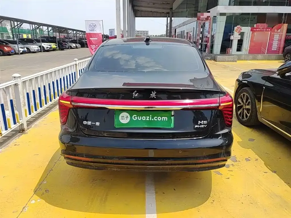 Hongqi H5 PHEV 2025 из CN, фото 6