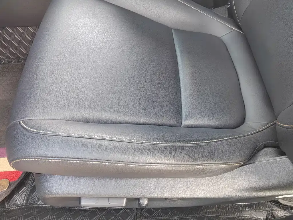 Honda Accord — фото 10