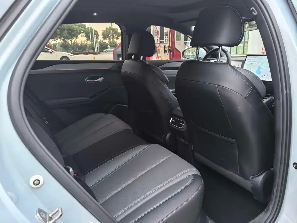 BYD Qin L 2025 из CN, фото 6