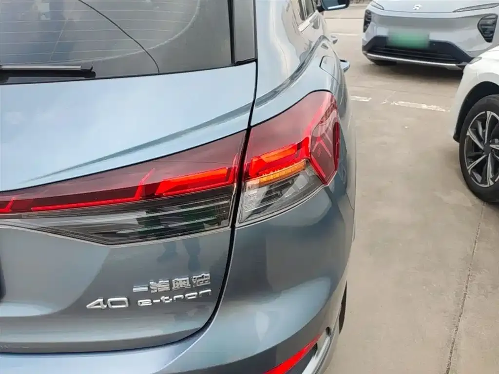 Audi Q4 e-tron 2023 из CN, фото 5
