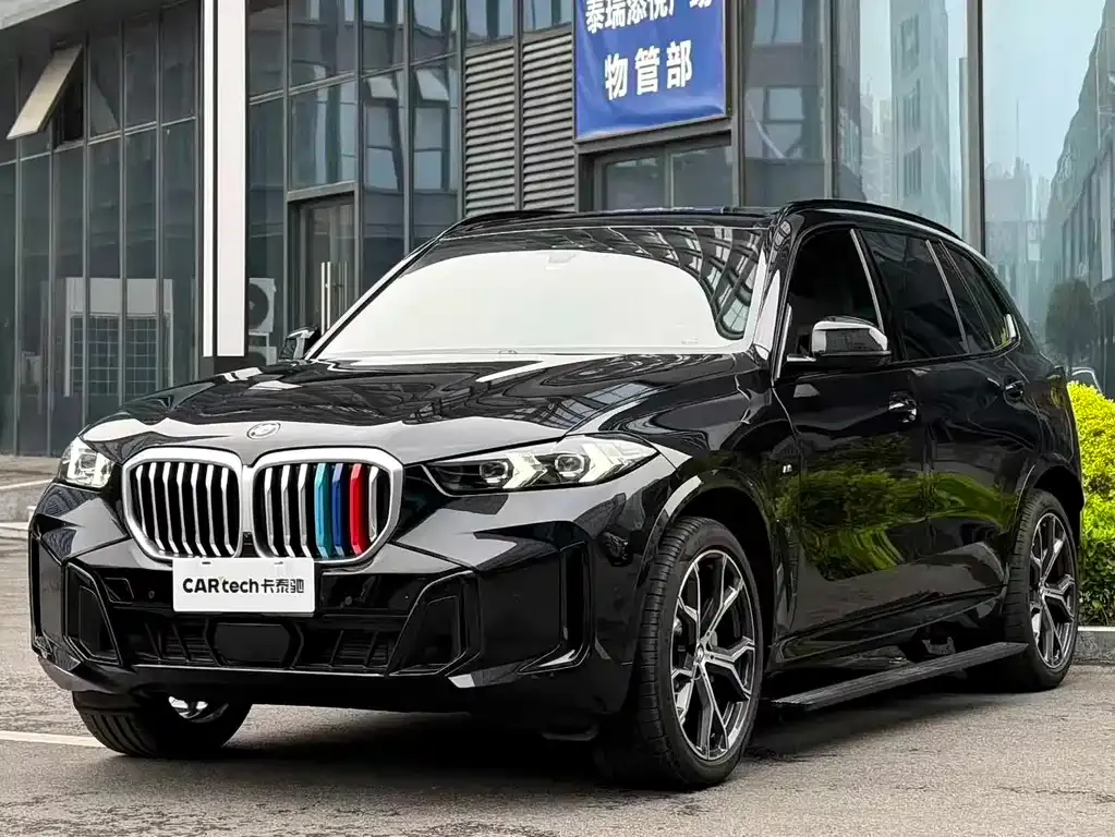 BMW X5 — фото 1