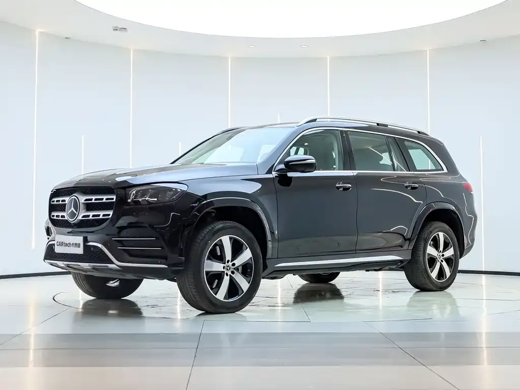 Mercedes-Benz GLS — фото 1