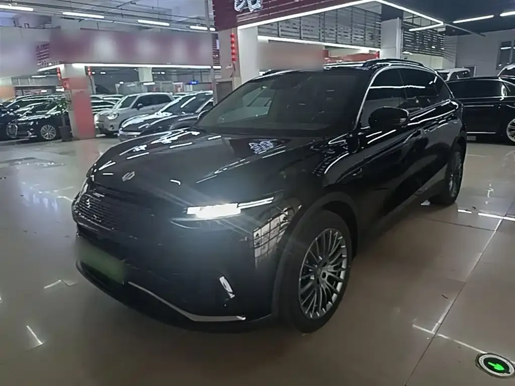 Leapmotor C11