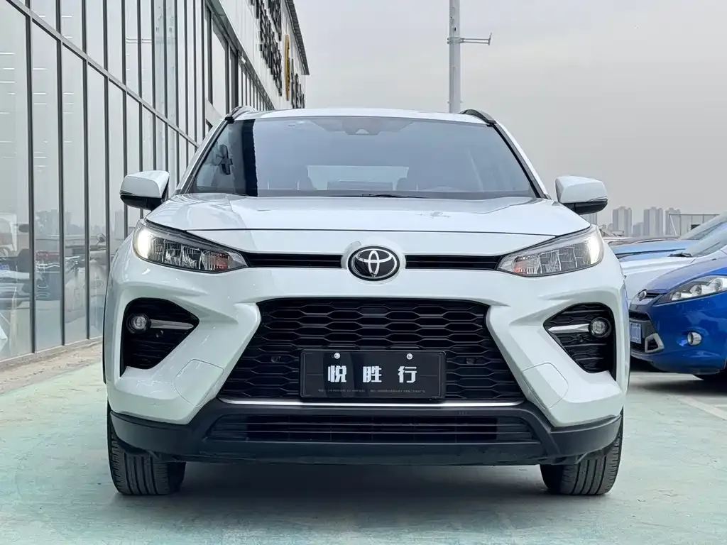 Toyota Wildlander — фото 4