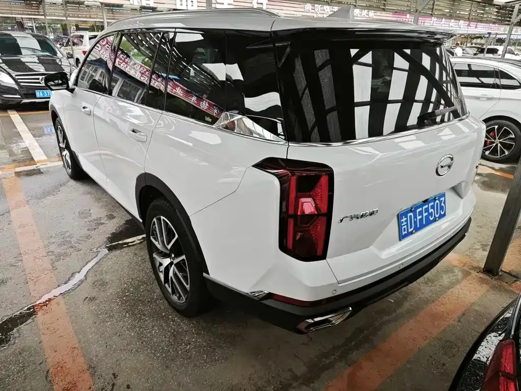 GAC Motor Trumpchi GS8 — фото 9