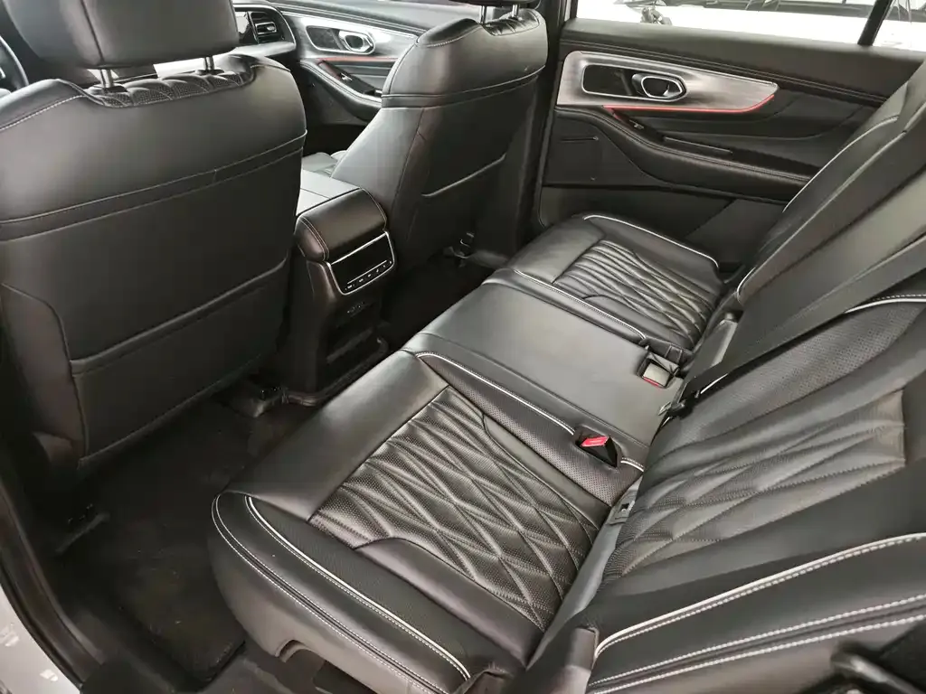 GAC Motor Trumpchi GS8 — фото 5