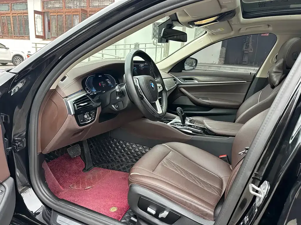 BMW 5 Series New Energy 2022 из CN, фото 4