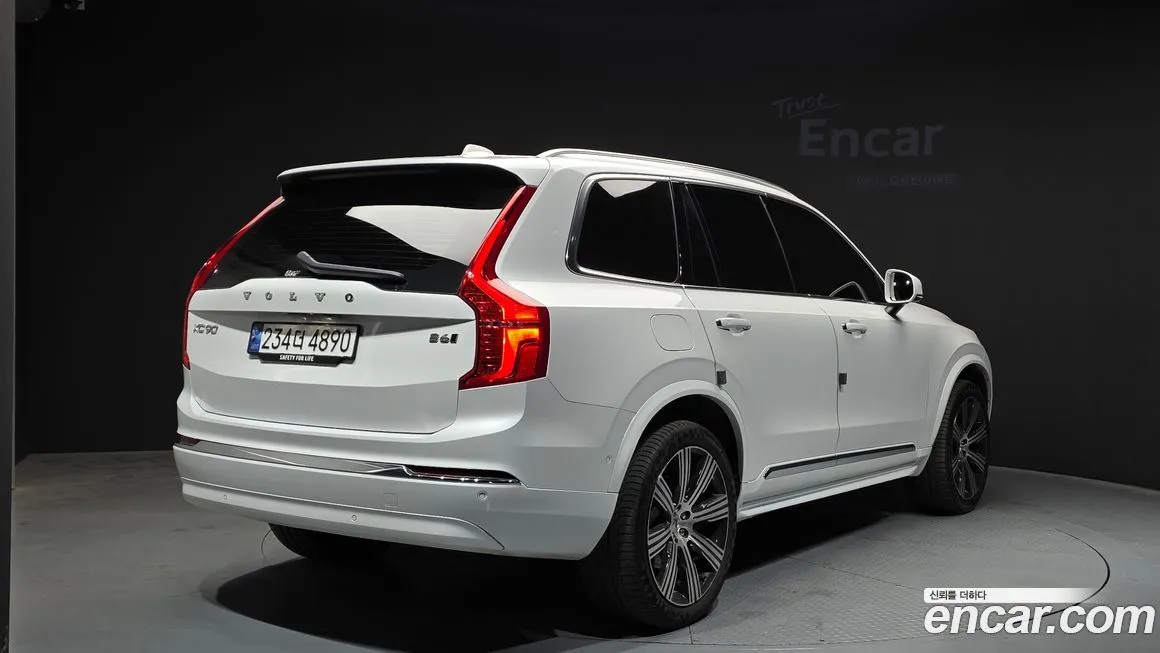 Volvo XC90 2023 из KR, фото 5