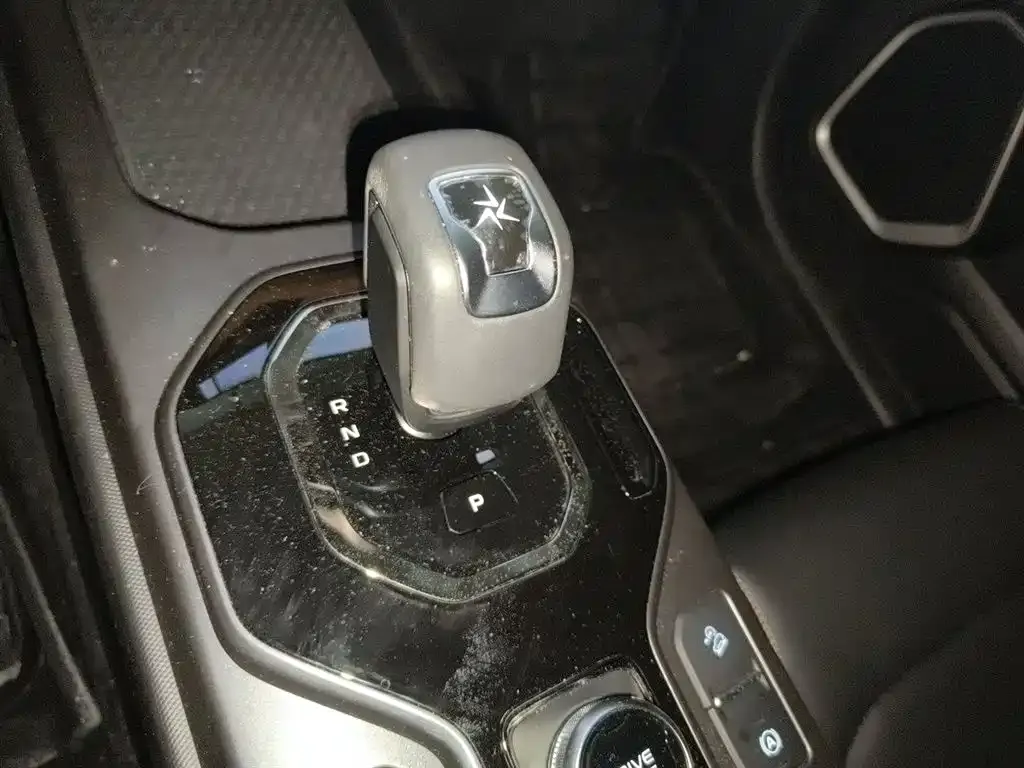 Geely Icon 2024 из CN, фото 9