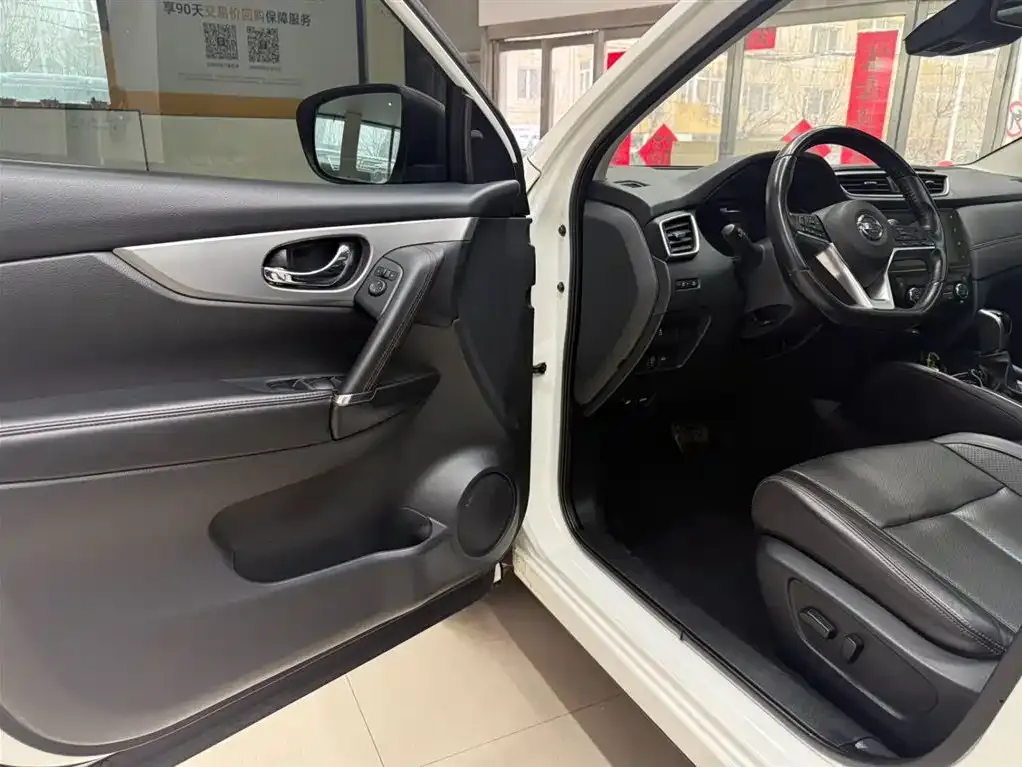 Nissan Qashqai — фото 5