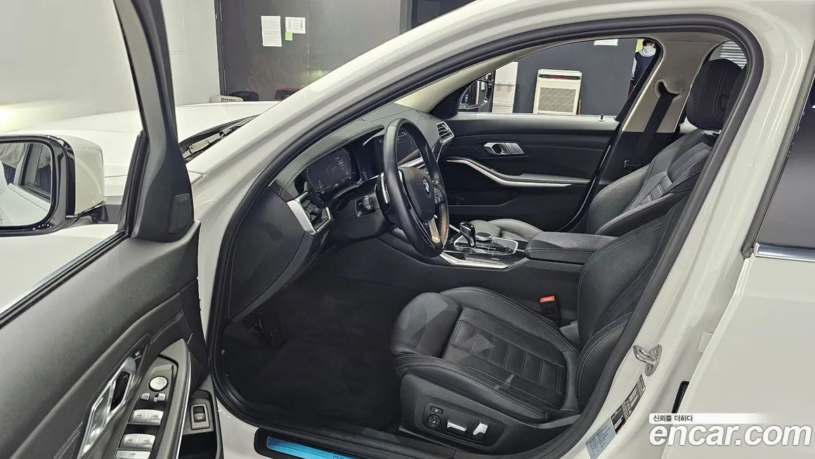 BMW 3-Series 2022 из KR, фото 7