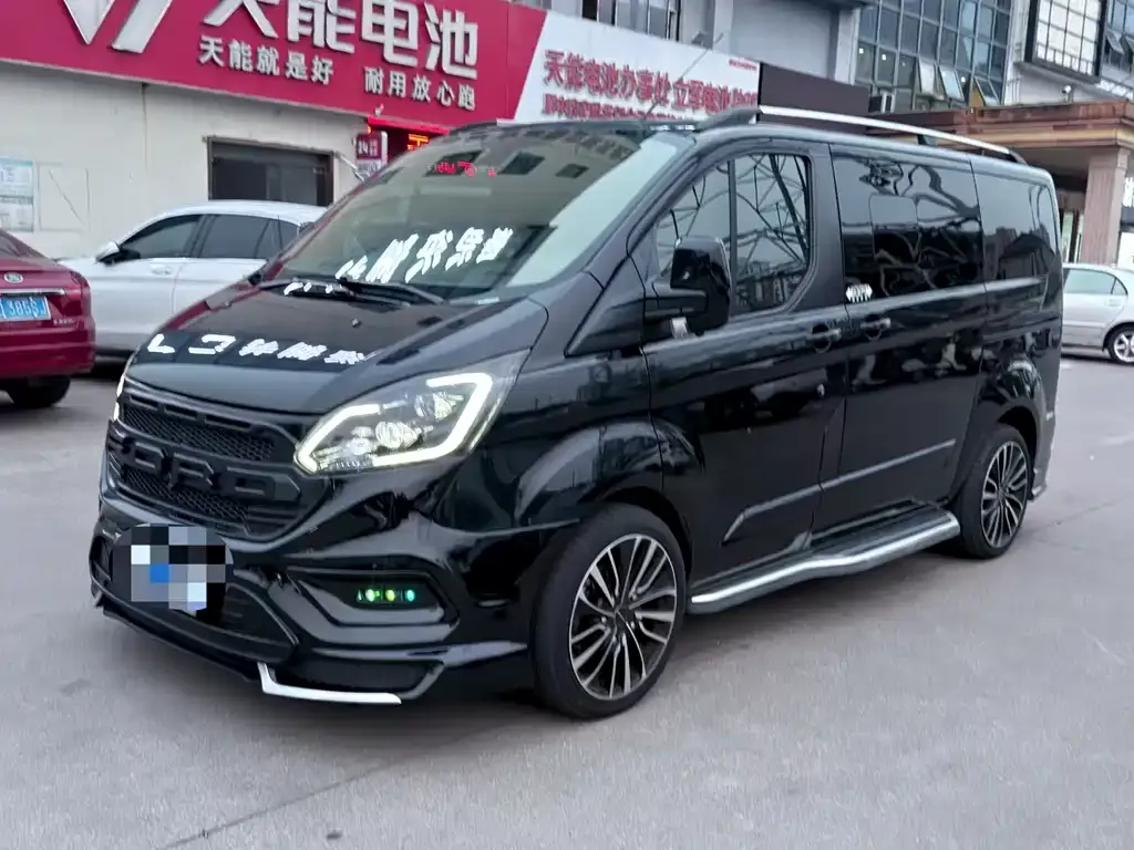 Ford Tourneo 2023 из CN, фото 4