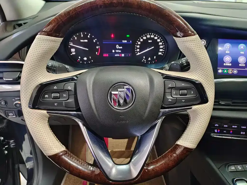 Buick Enclave — фото 10