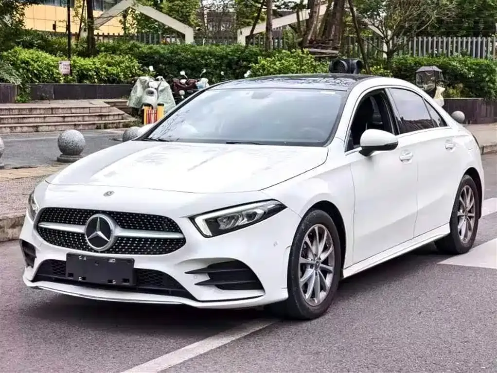 Mercedes-Benz A-Class — фото 1