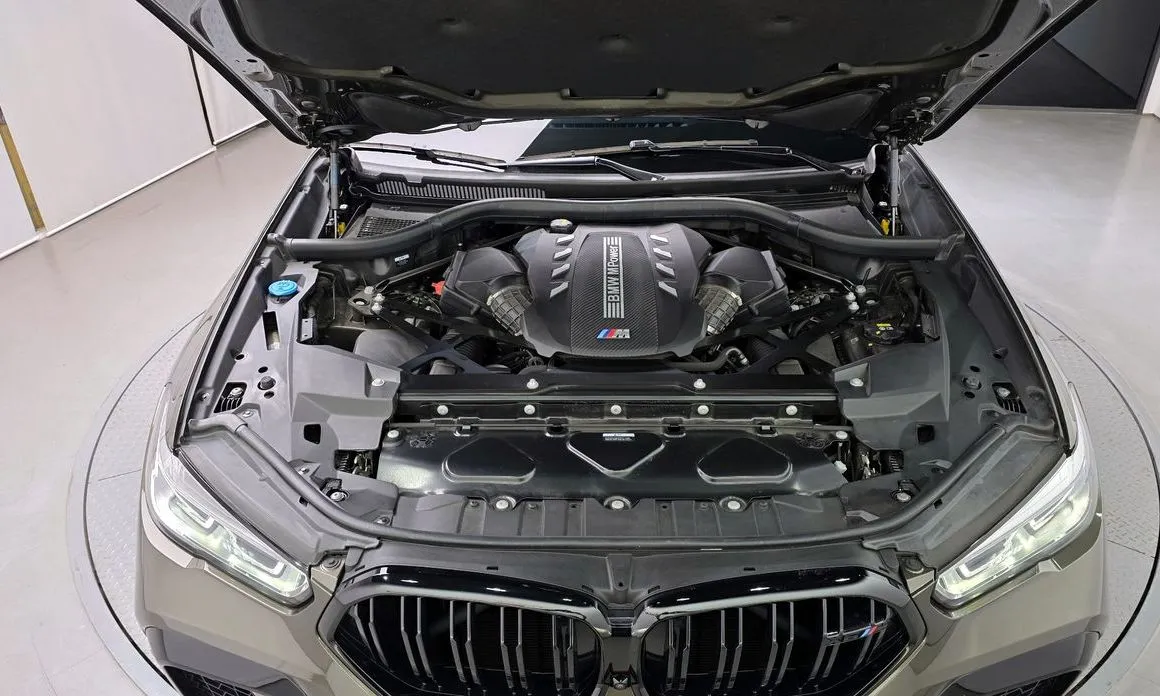 BMW X6M 2023 из KR, фото 9