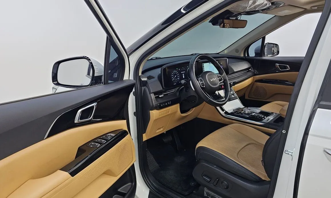 Kia Carnival 2023 из KR, фото 5