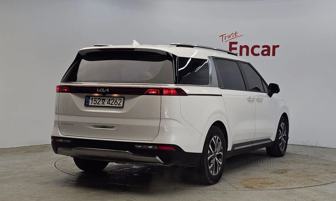 Kia Carnival 2023 из KR, фото 9