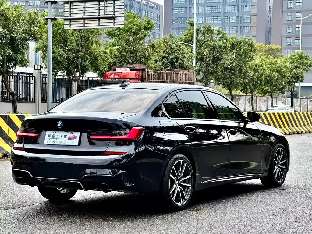 BMW 3 Series — фото 10