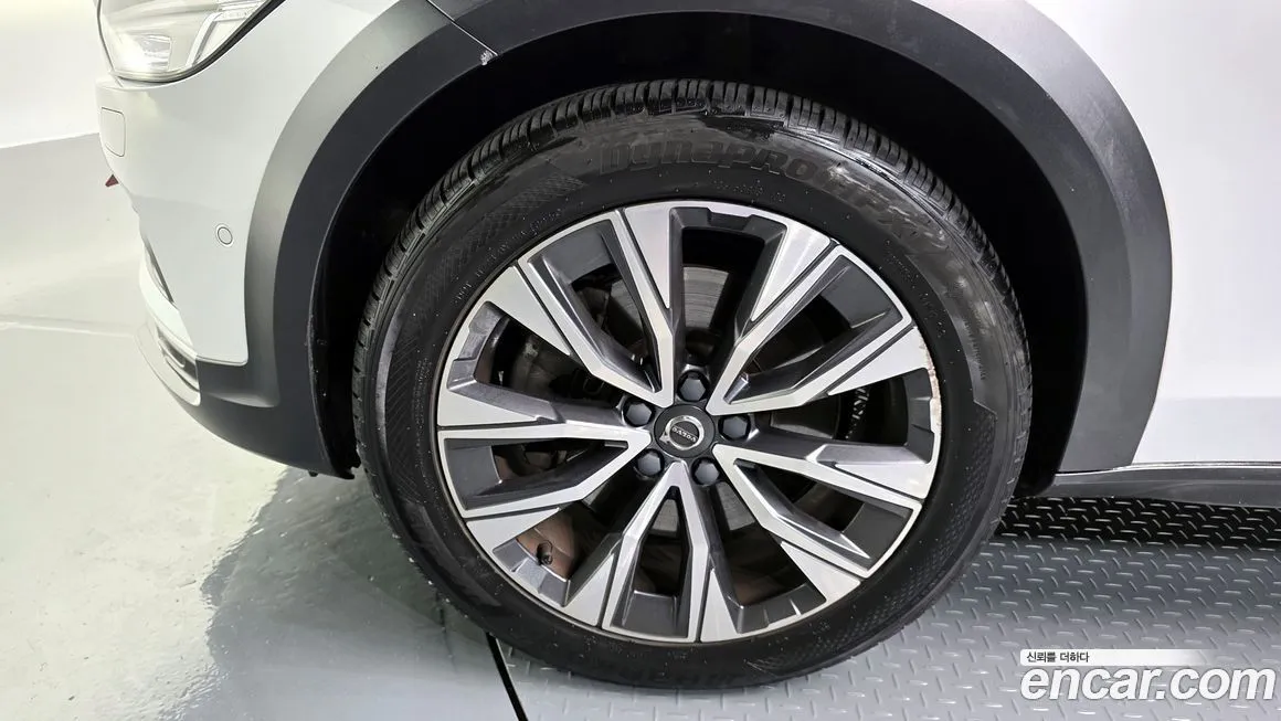 Volvo V90 2021 из KR, фото 6