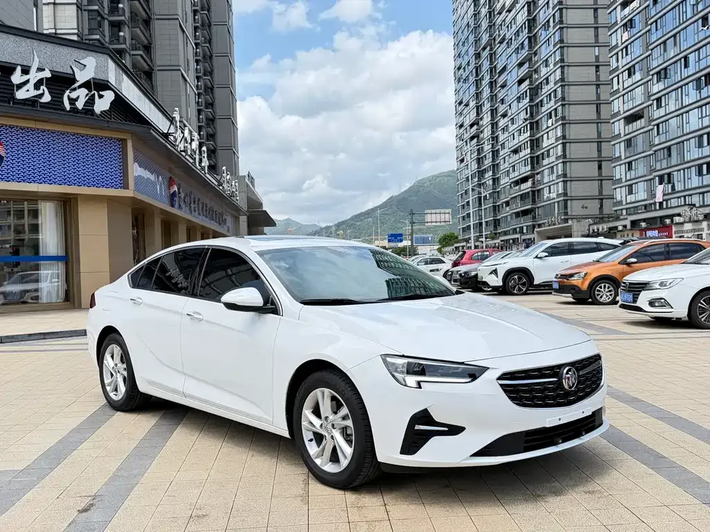 Buick Regal 2023 из CN, фото 10