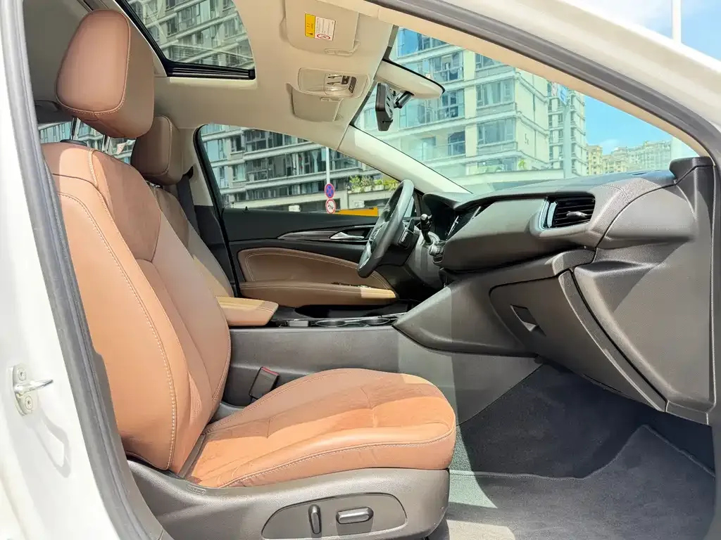 Buick Regal 2023 из CN, фото 4