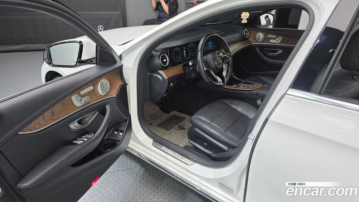 Mercedes-Benz E-Class 2021 из KR, фото 9