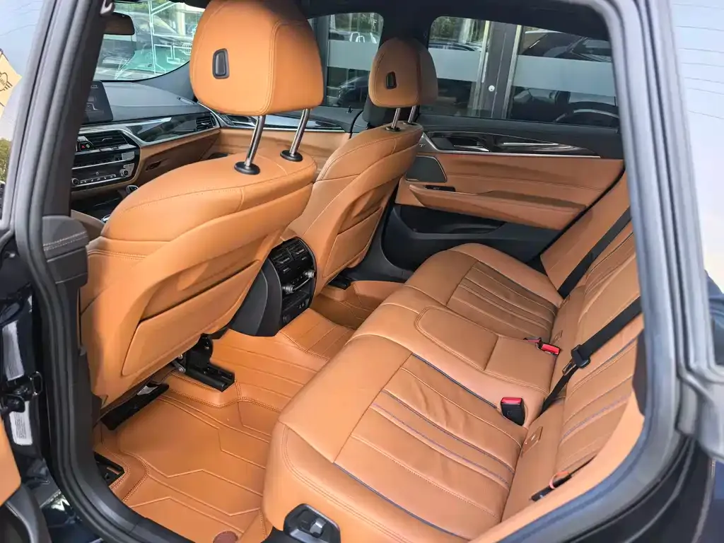 BMW 6 Series GT — фото 3