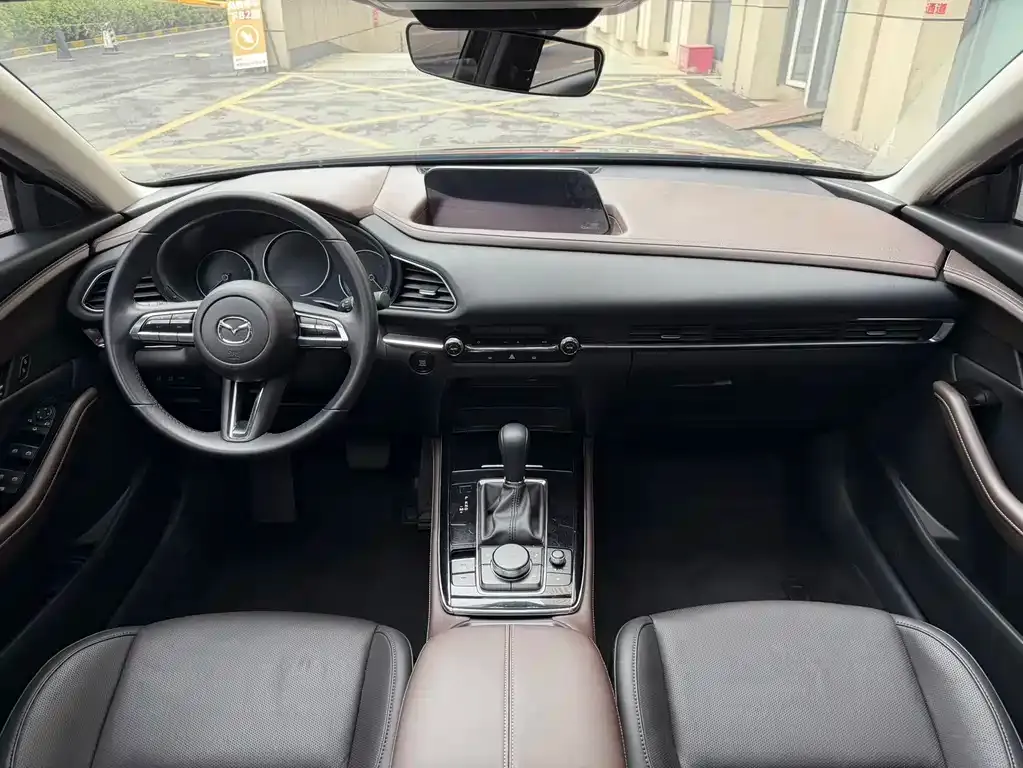 Mazda CX-30 2021 из CN, фото 6