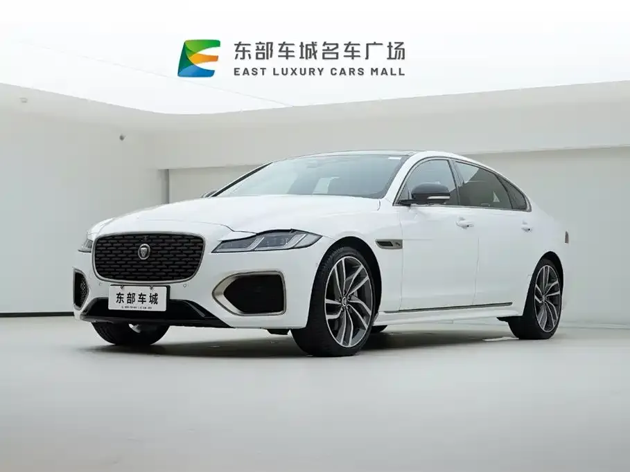 Jaguar XFL — фото 1