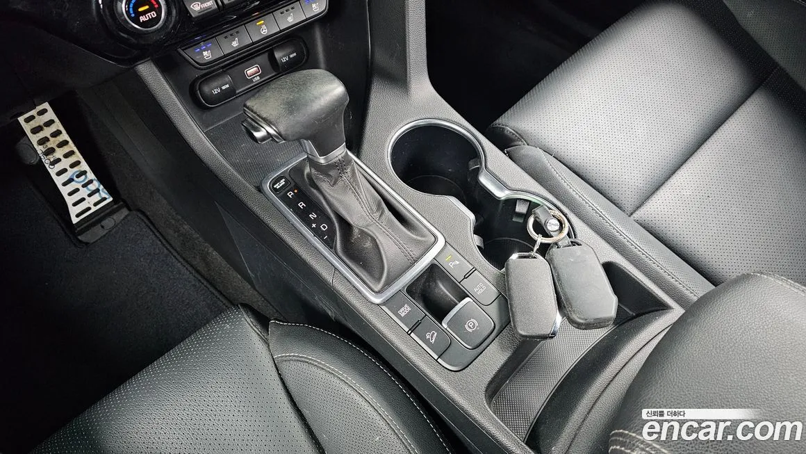Kia Sportage — фото 10
