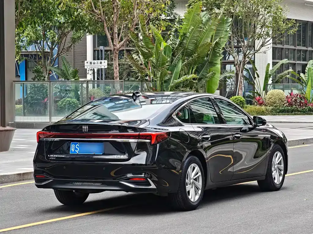 Buick LaCrosse 2024 из CN, фото 9
