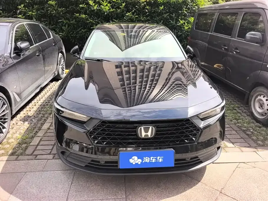 Honda Accord — фото 5