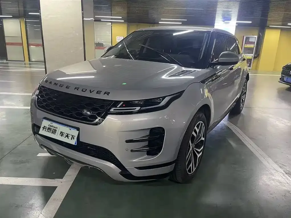 Land Rover Evoque — фото 1