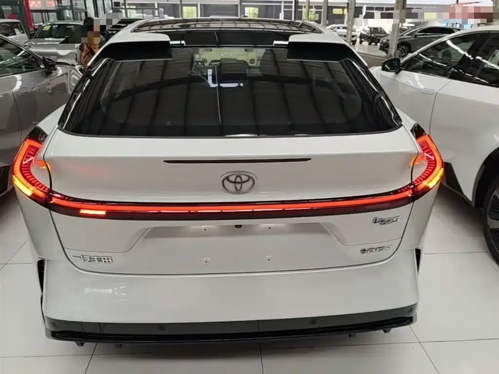 Toyota bZ5 2026 из CN, фото 3