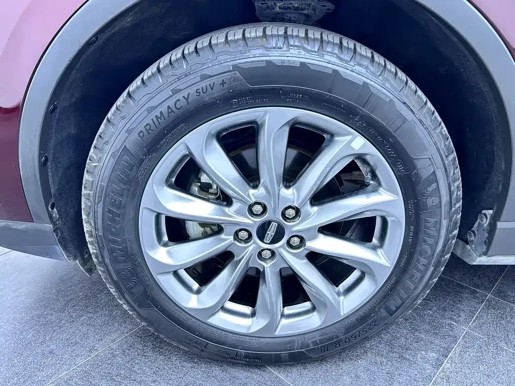Lincoln Corsair — фото 10
