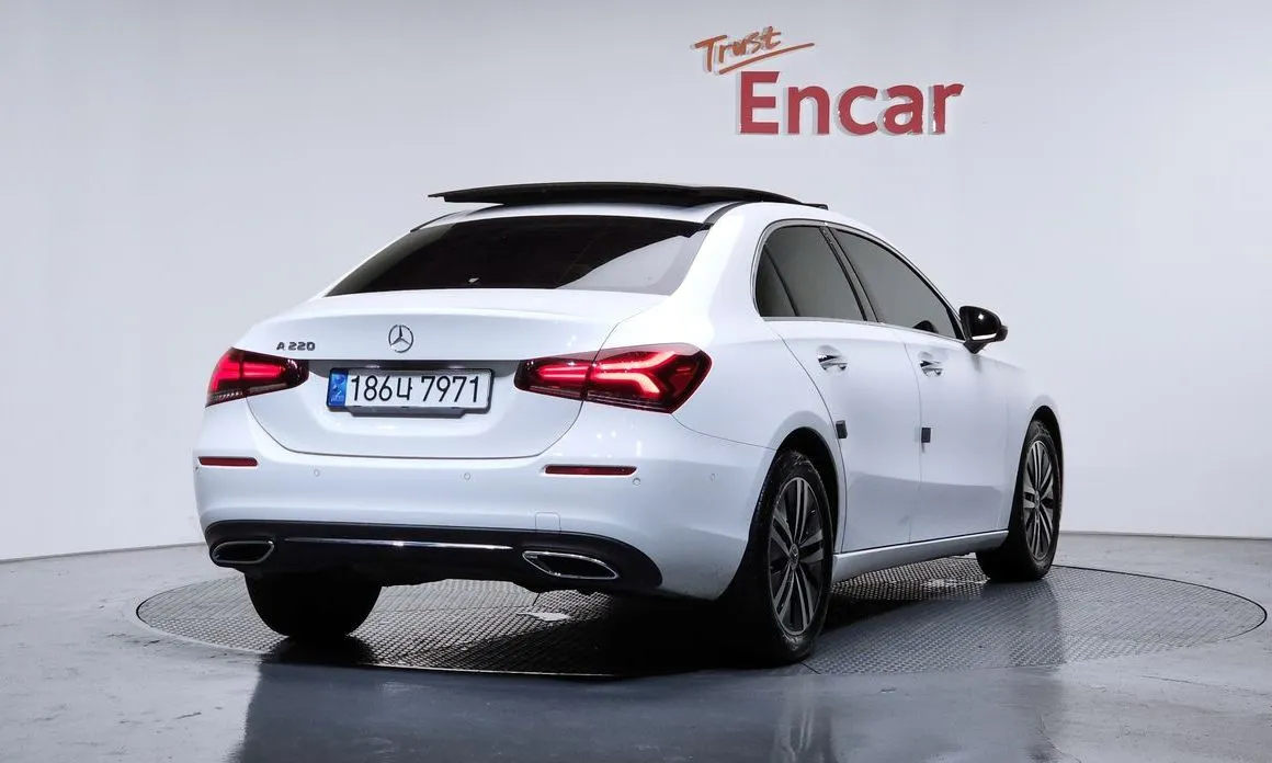 Mercedes-Benz A-Class — фото 2