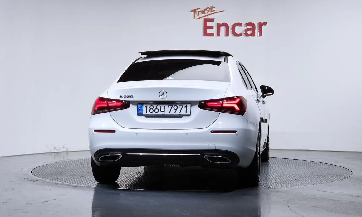Mercedes-Benz A-Class — фото 4