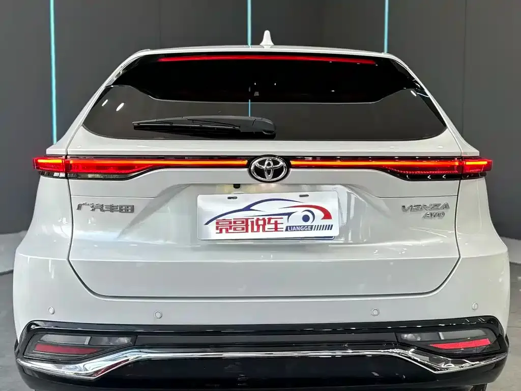 Toyota Venza — фото 9
