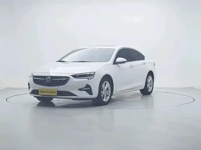 Buick Regal — фото 1