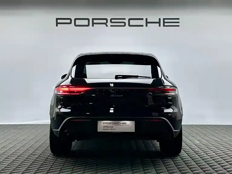 Porsche Macan — фото 9