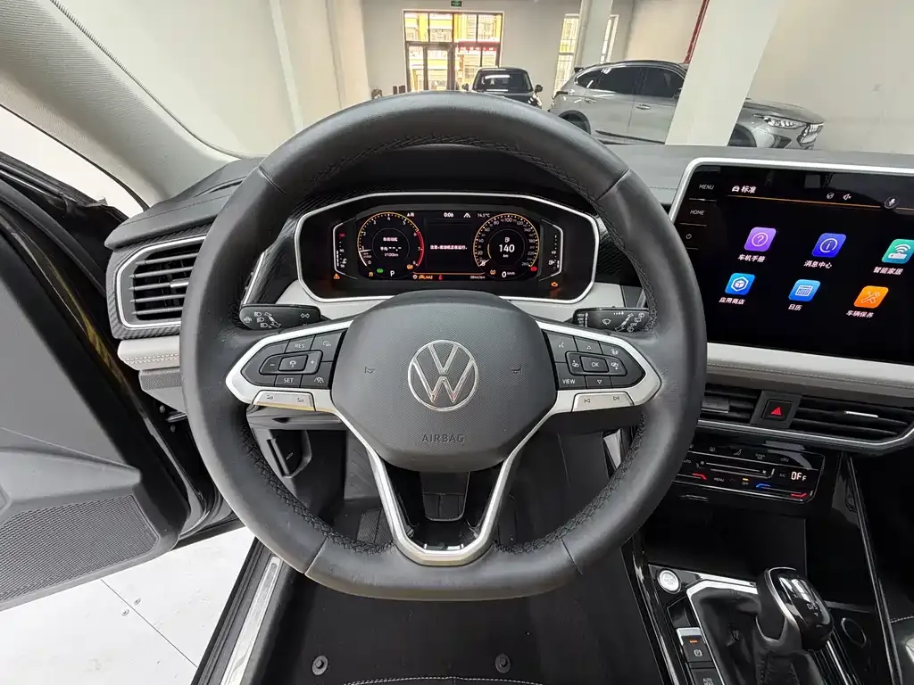 Volkswagen Tayron — фото 8